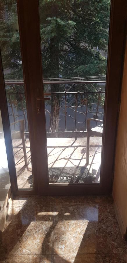 Dilijan Apartment Luaran gambar