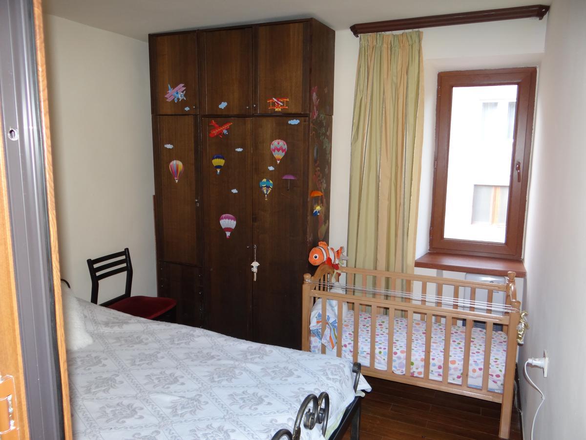 Dilijan Apartment Luaran gambar
